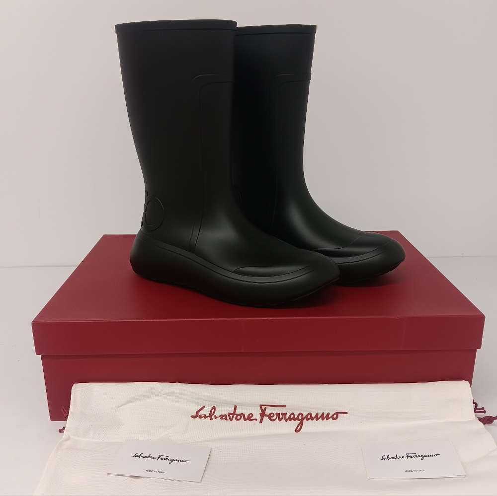 Salvatore Ferragamo Men's Gancini Detail Black Rain Boots - Size 8/EU42